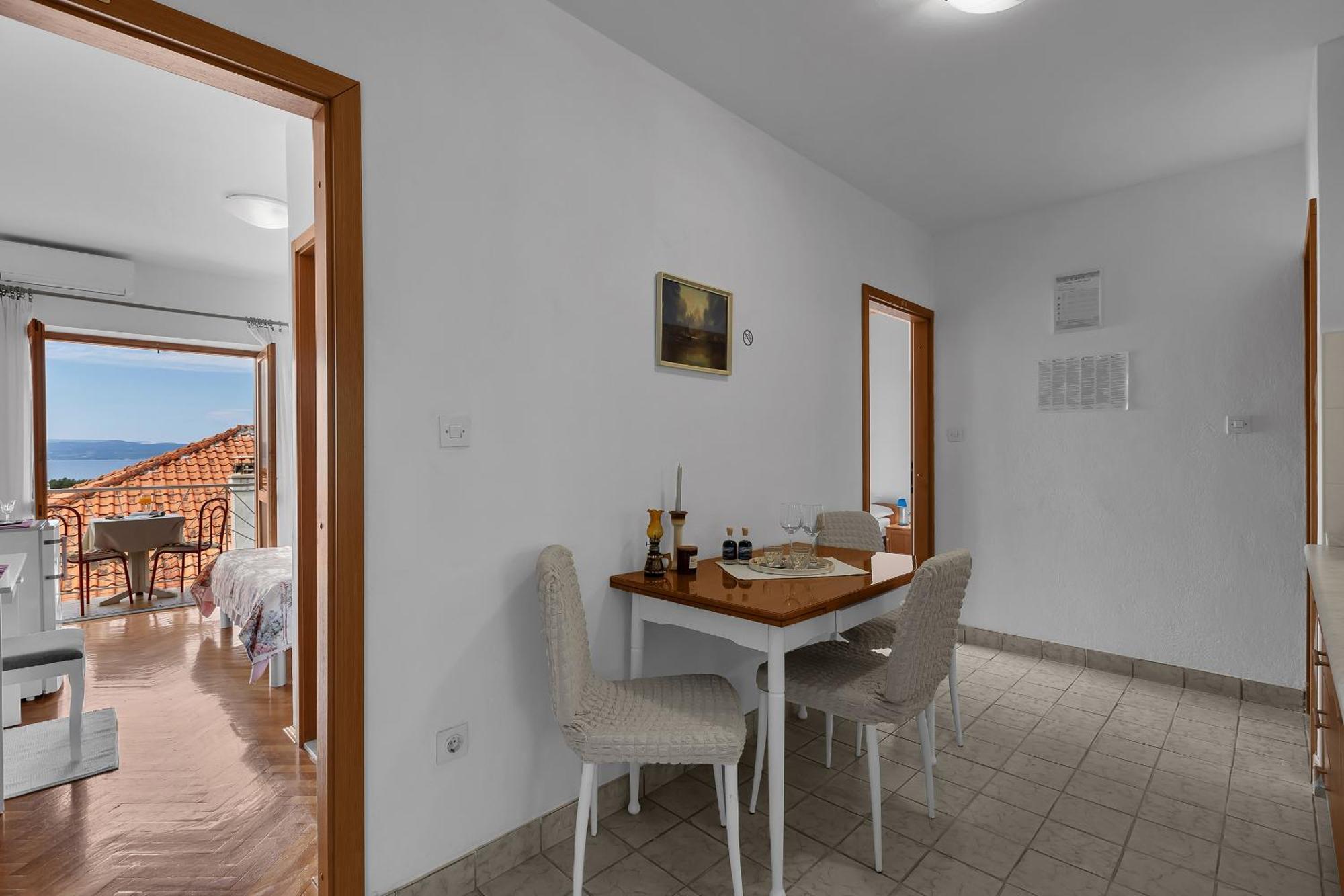 Apartment And Rooms Mila Makarska Esterno foto