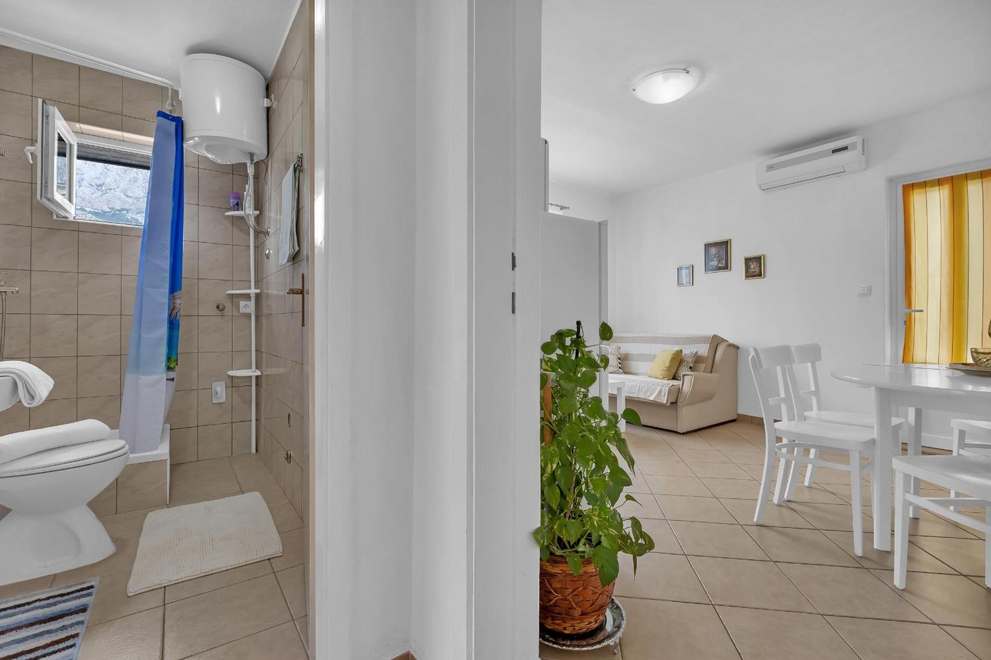 Apartment And Rooms Mila Makarska Esterno foto